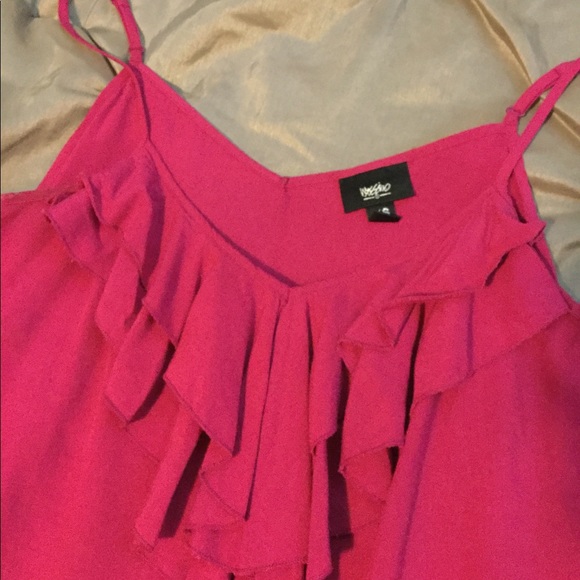 Spaghetti strap summer top - Picture 2 of 3